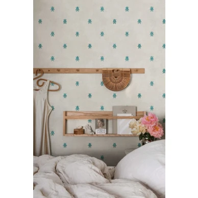 S10452 interior2 image