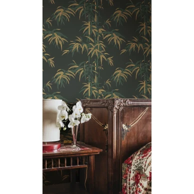 S10446 interior3 image