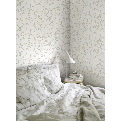 Marimakko Unikko 25914 beige kukkatapetti makuuhuoneessa image