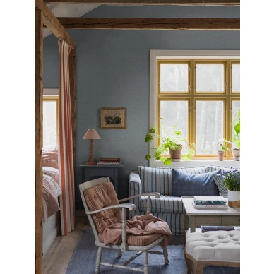 8180 Ida Livingroom Roomshot image