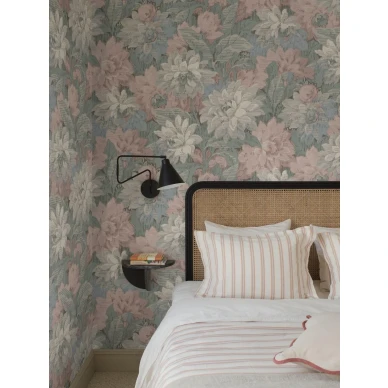 9878W DelilahGrand Roomshot 4 image