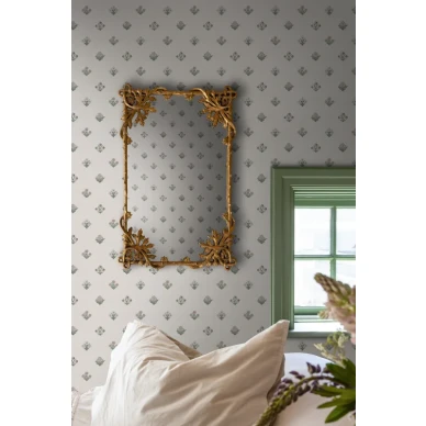 S10818 interior1 image