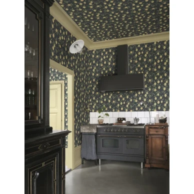 S10668 interior1 image