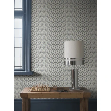 S10669 interior3 image