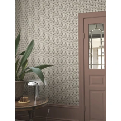 S10670 interior1 image