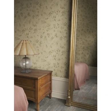 S10676 interior2 image