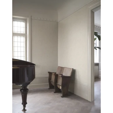 S10677 interior1 image