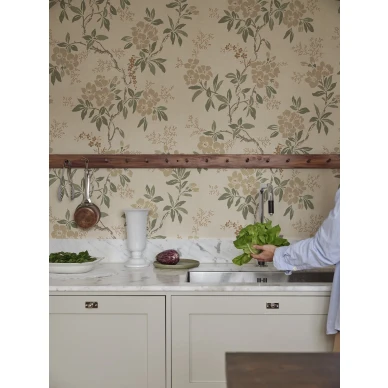 S10842_interior1 image