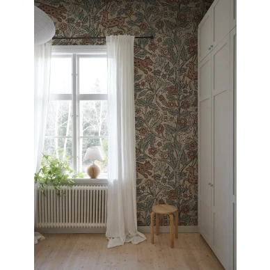S10746_interior1 image