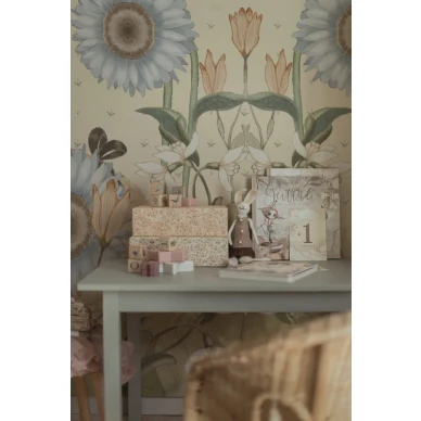 Sunflowers for Gittan Wallpaper BLUE5 768x1152 image