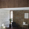 9507W BrownPlates Roomshot