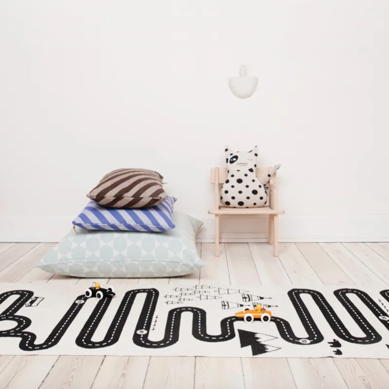 Mattor till barnrummet
